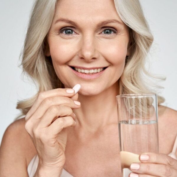 Vitamina B12 Bote 100 cáp. - Imagen 3